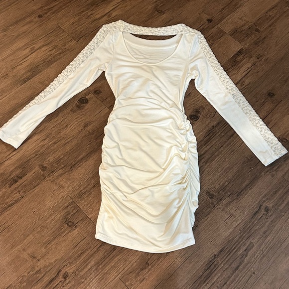 Tart cream and black space dye - Picture 7 of 8